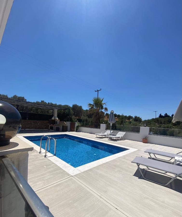 Maria Place Triopetra Luaran gambar